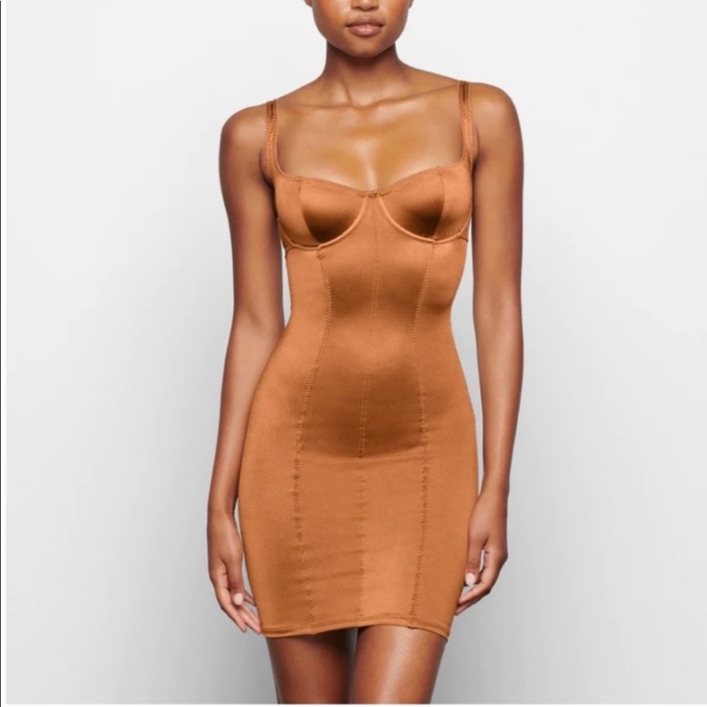 SKIMS Stretch Satin Corset Dress (L) Bronze